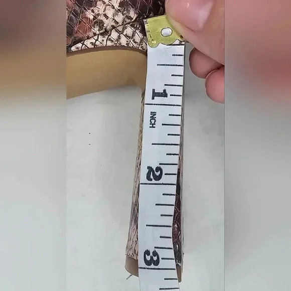 Vince Camuto Women's Madilin Platform Snake Print Leather Sandal Size 9 - Picture 15 of 15